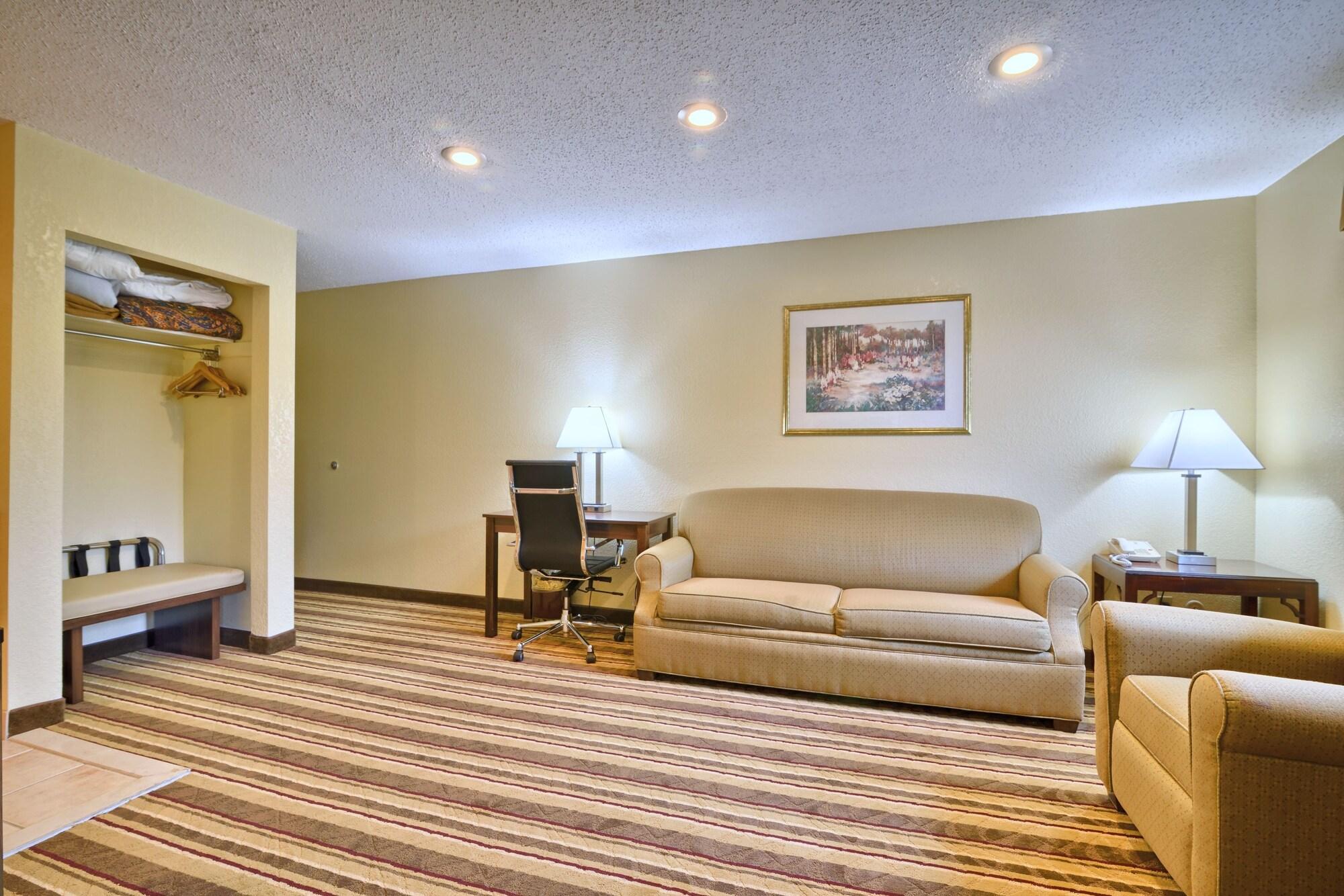 Hotel Super 8 By Wyndham Latham - Albany Airport Esterno foto